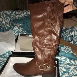 Dark brown leather boots